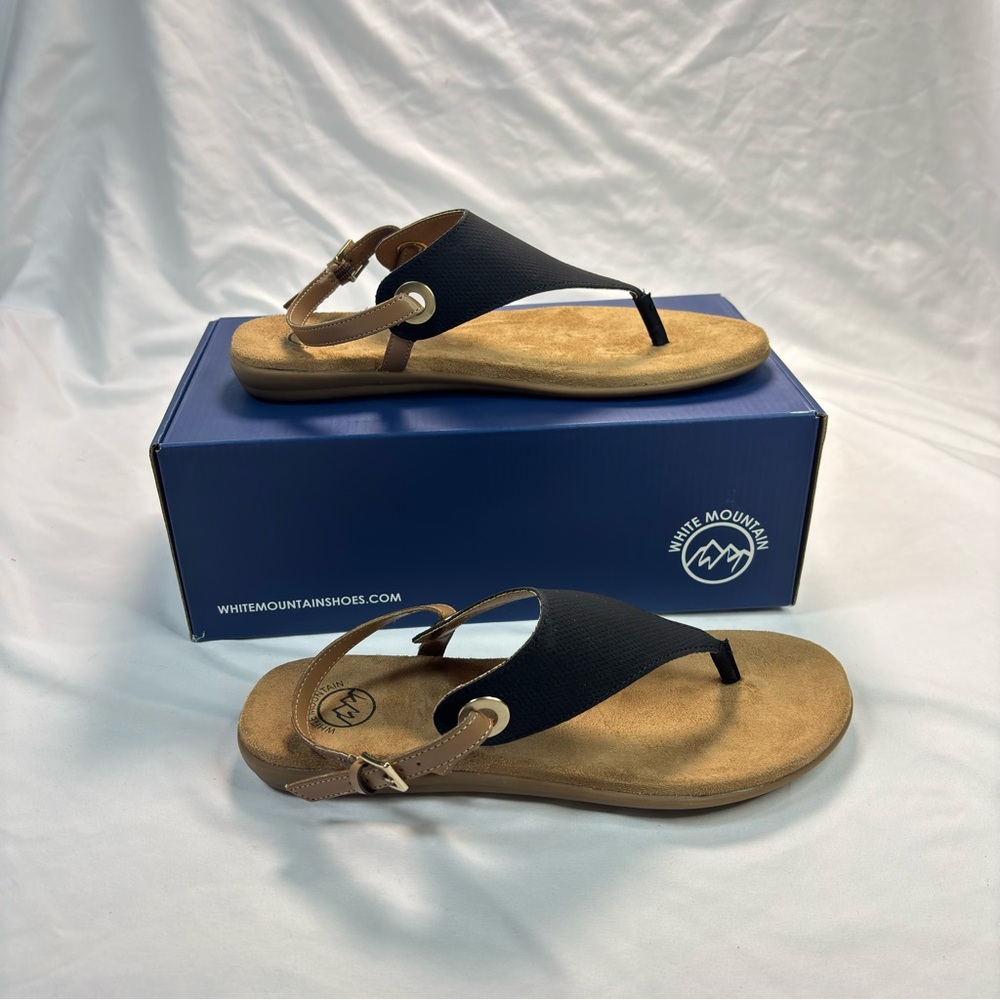 White Mountain London Black‎ Sandals Size 9.5M Comfort Thong Style